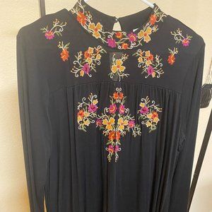 Cupio Blush Tunic w/mock turtleneck